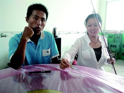 80后情侶肖龍涯和羅瑩：拒高薪聘請回農村創業當漁夫年賺30萬