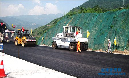 公路路面工程資質升級需要什么業績？