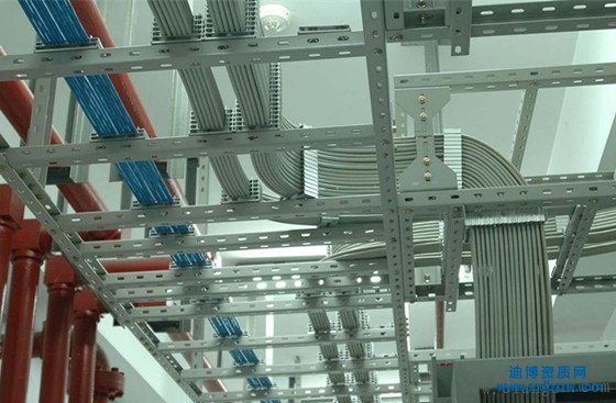 機電工程總承包資質和建筑機電安裝工程專業(yè)承包資質有什么區(qū)別