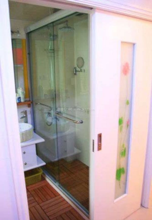 散發(fā)陽光氣息的80平小戶型圖片