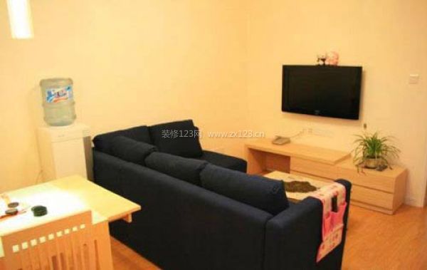 散發(fā)陽光氣息的80平小戶型圖片