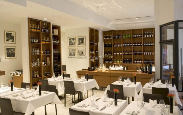 簡(jiǎn)析餐飲連鎖店裝修過(guò)程中地磚鋪設(shè)的方法及要點(diǎn)（組圖）_安徽三鼎建筑裝飾工程有限公司